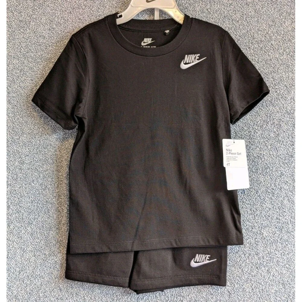 Nike Toddler Size 4T Black White 2-Piece Knit Shorts Set 76M143-F66